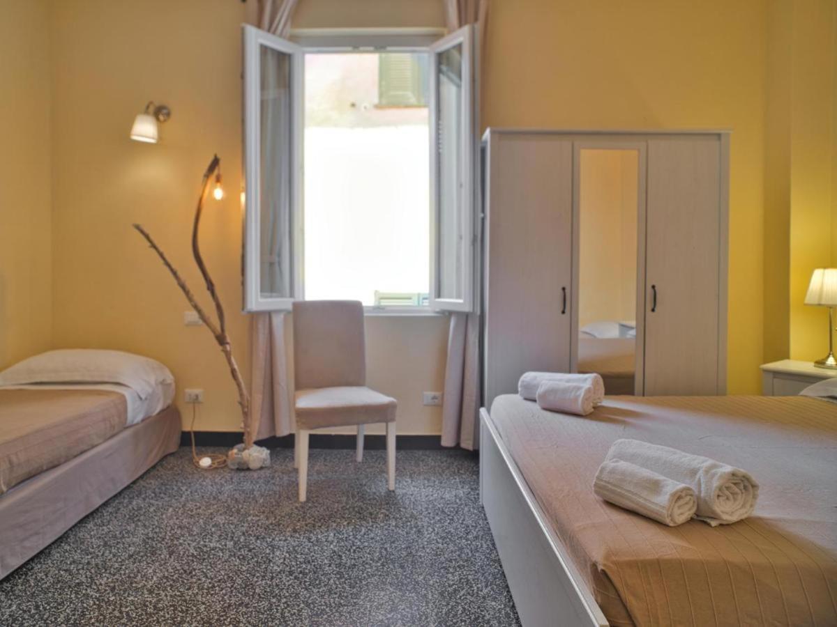2 Passi Dal Mare Hotel Finale Ligure Luaran gambar