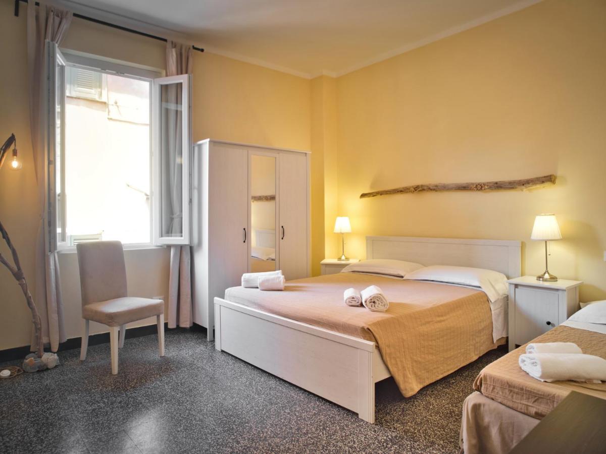 2 Passi Dal Mare Hotel Finale Ligure Luaran gambar