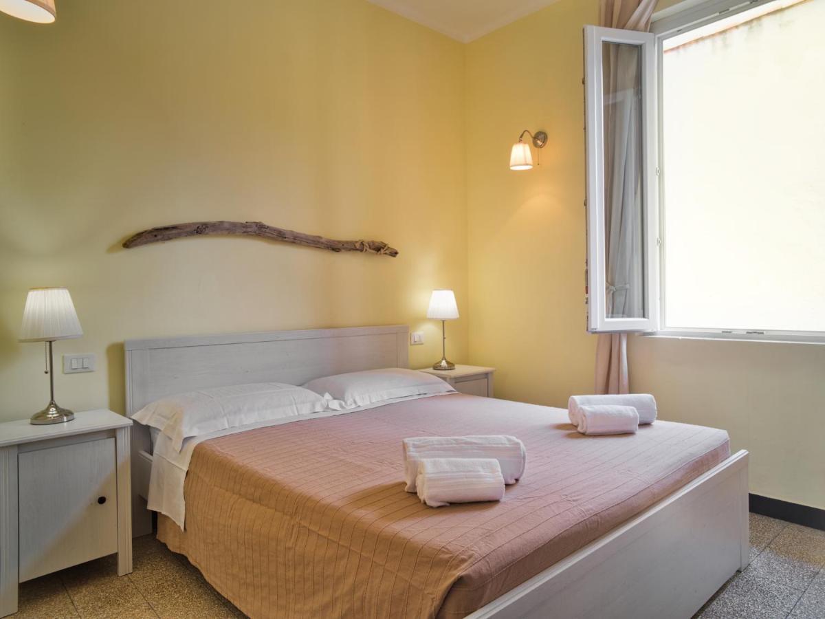 2 Passi Dal Mare Hotel Finale Ligure Luaran gambar